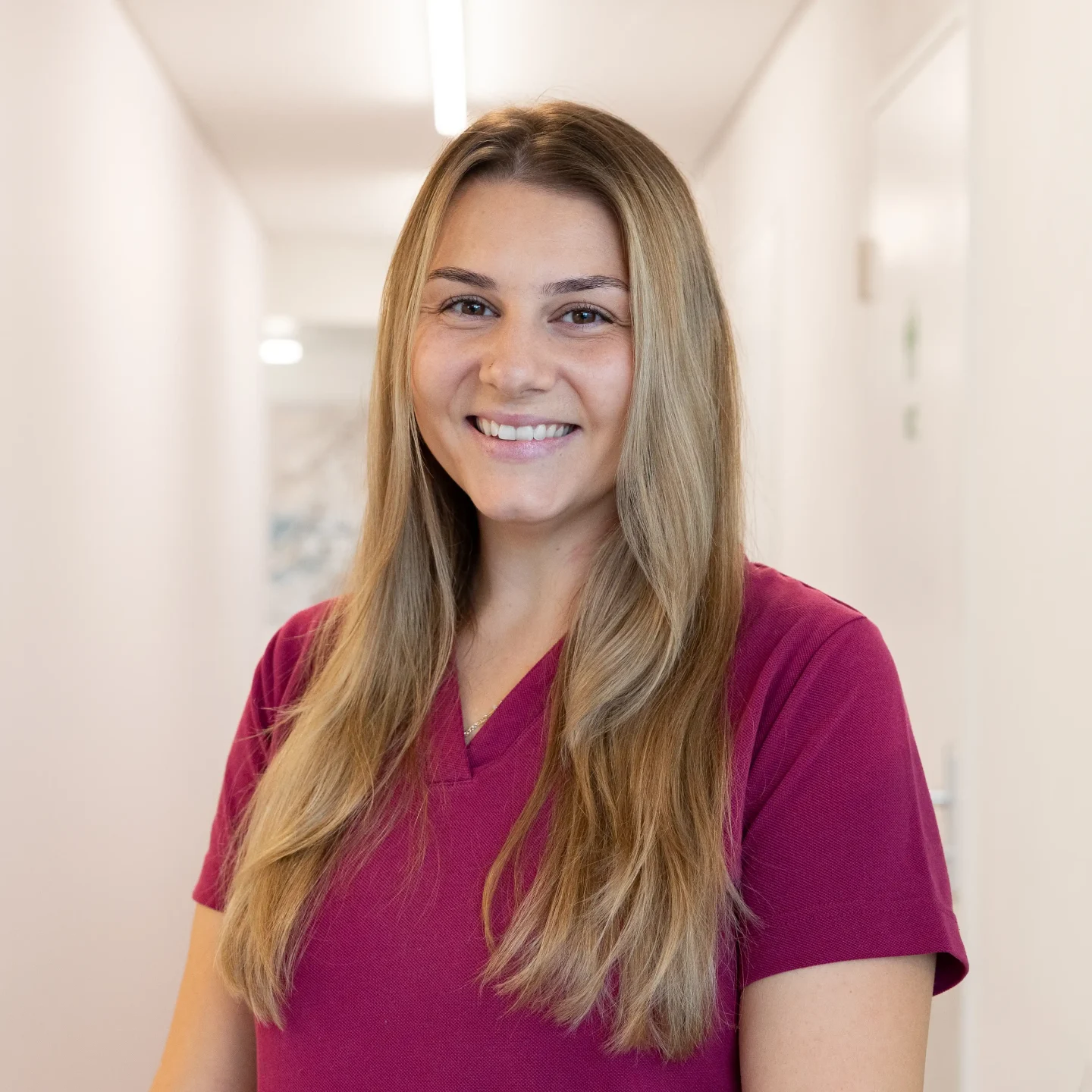 familydent-team-dentalassistentin-stjepanovic-samardzic